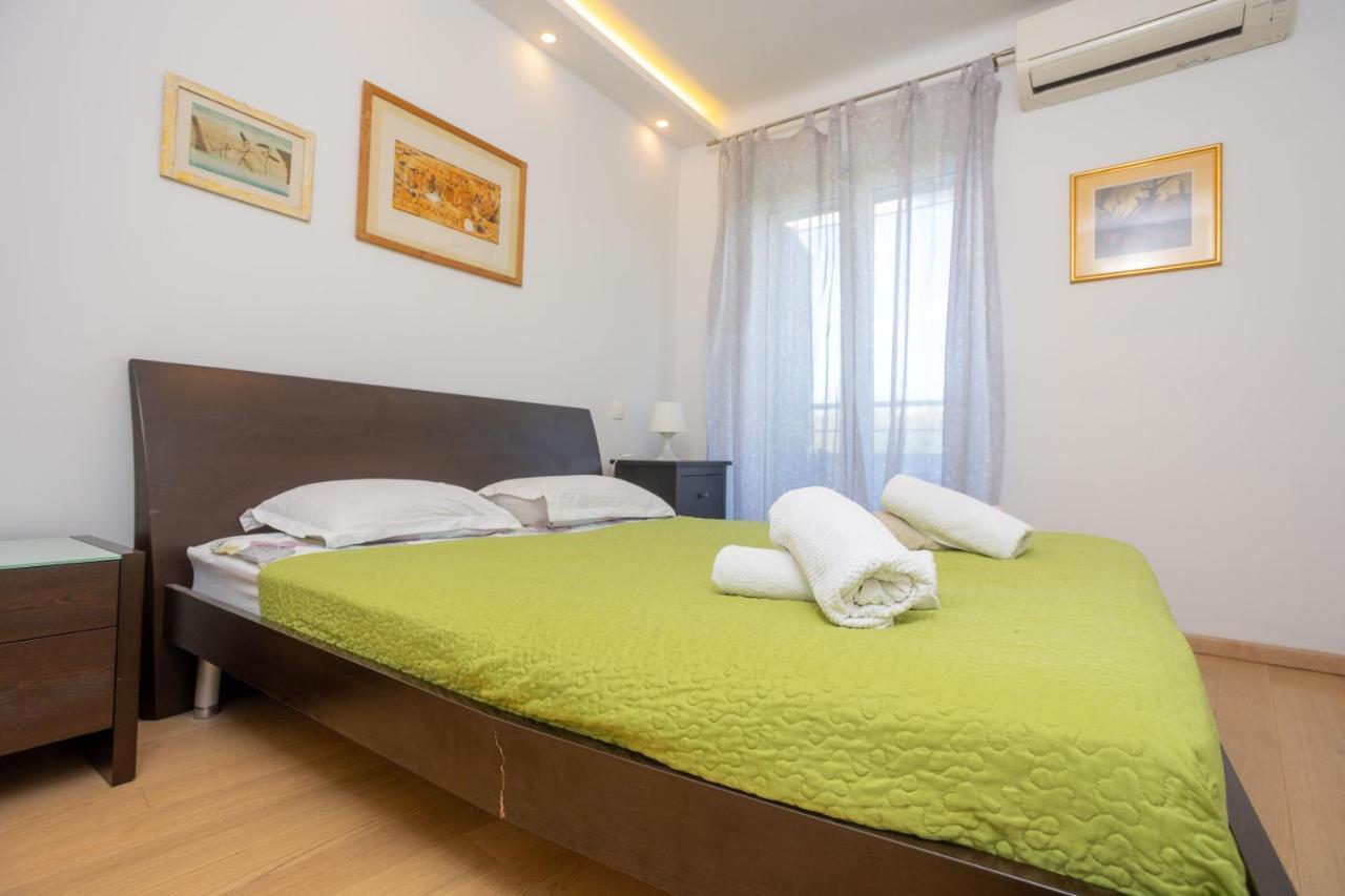 Apartment Aviani Split Exterior photo